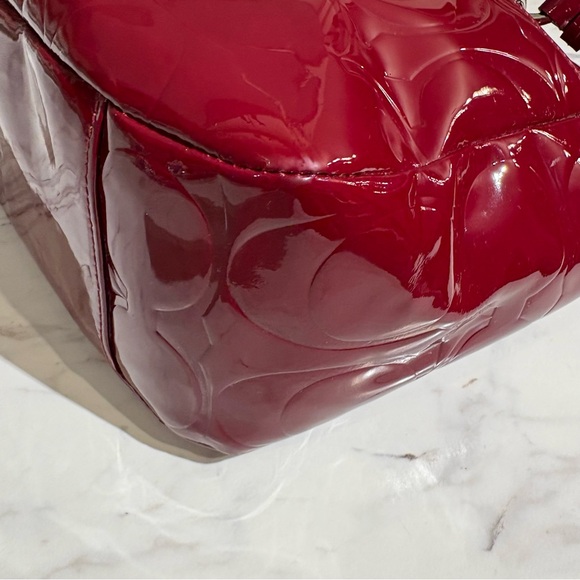 Coach Gallery Embossed Patent Leather monogram tote bag purse - Picture 5 of 16